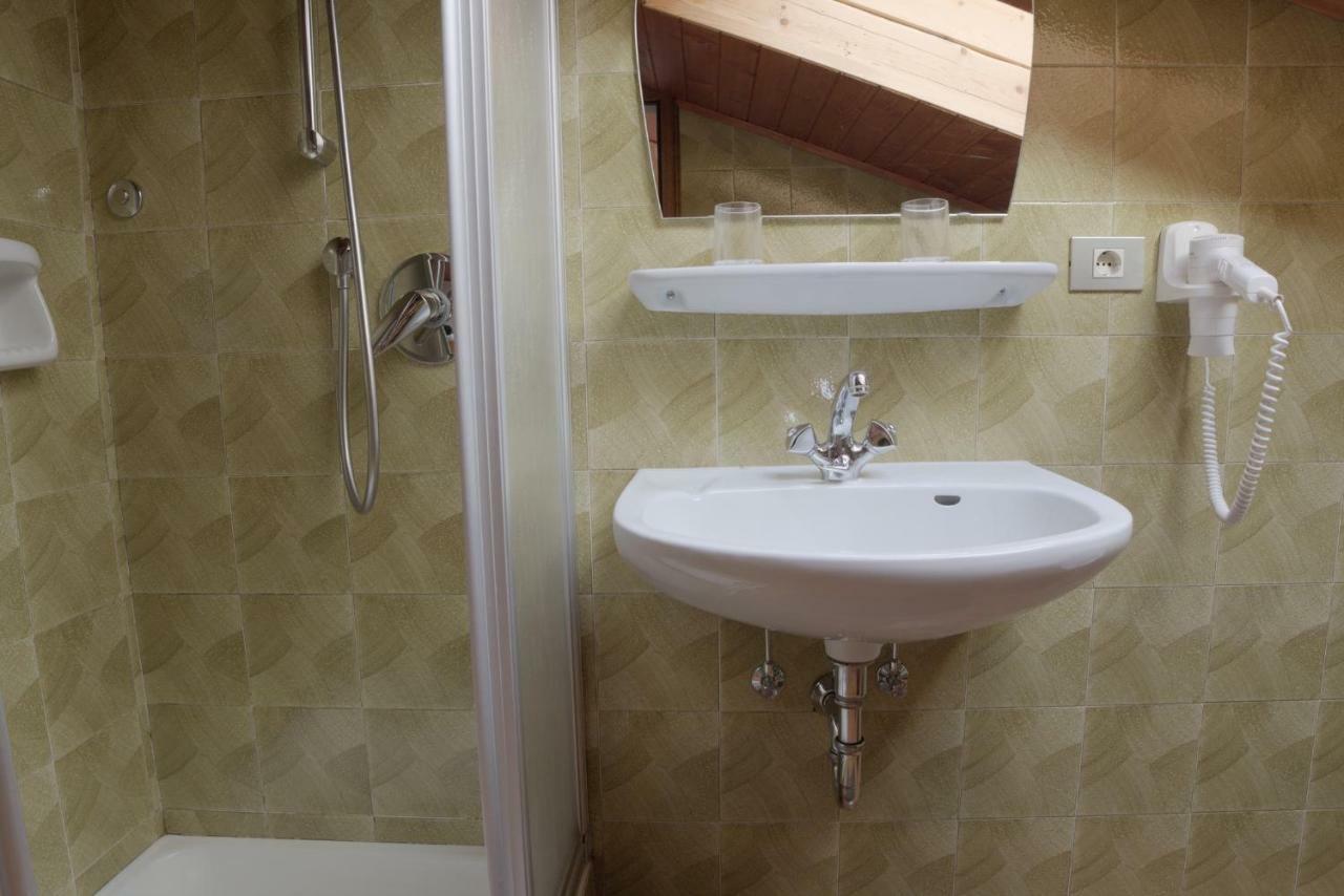 Holiday Apartments Costanzi Ortisei Luaran gambar
